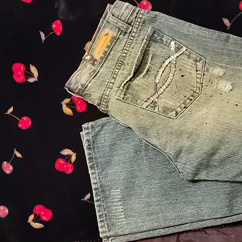 Abercrombie & Fitch size 4 bootcut NWT! Y2K